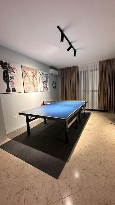 Super House Blloku - 3 Rooms Тирана Екстер'єр фото