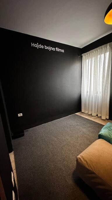 Super House Blloku - 3 Rooms Тирана Екстер'єр фото